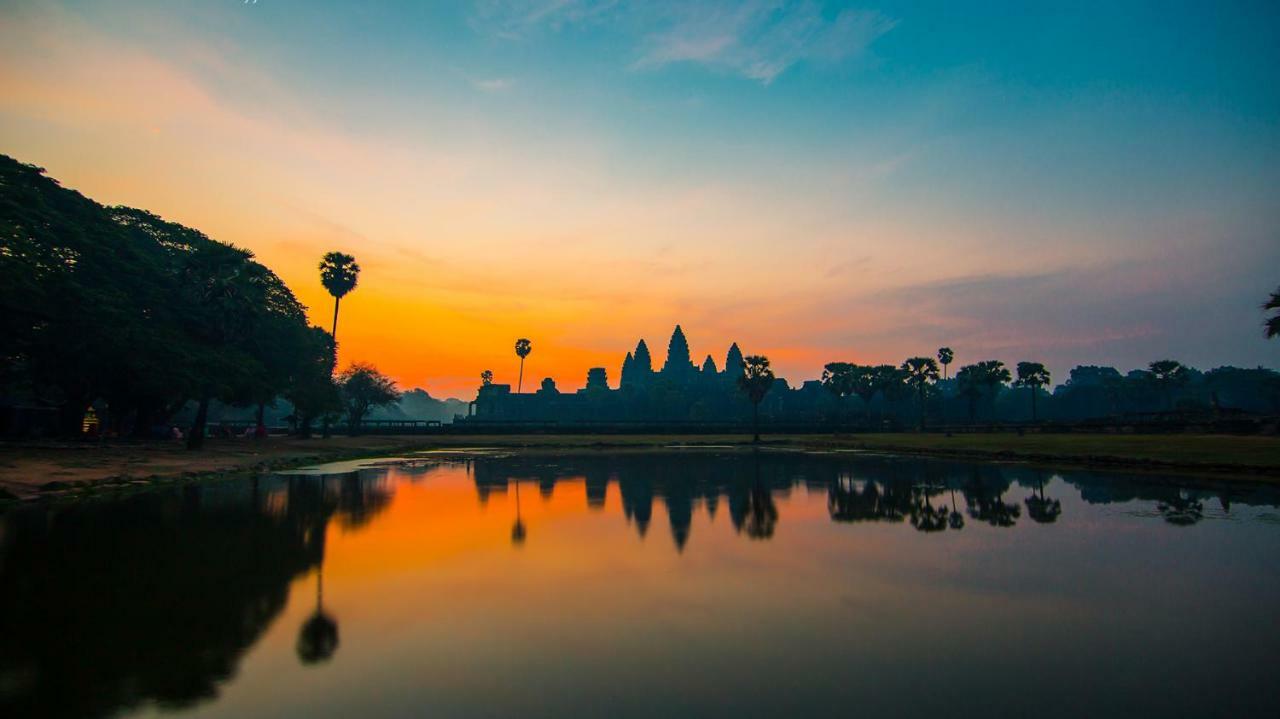 Angkor Sivutha Suites By Alfa Siem Reap Exteriör bild